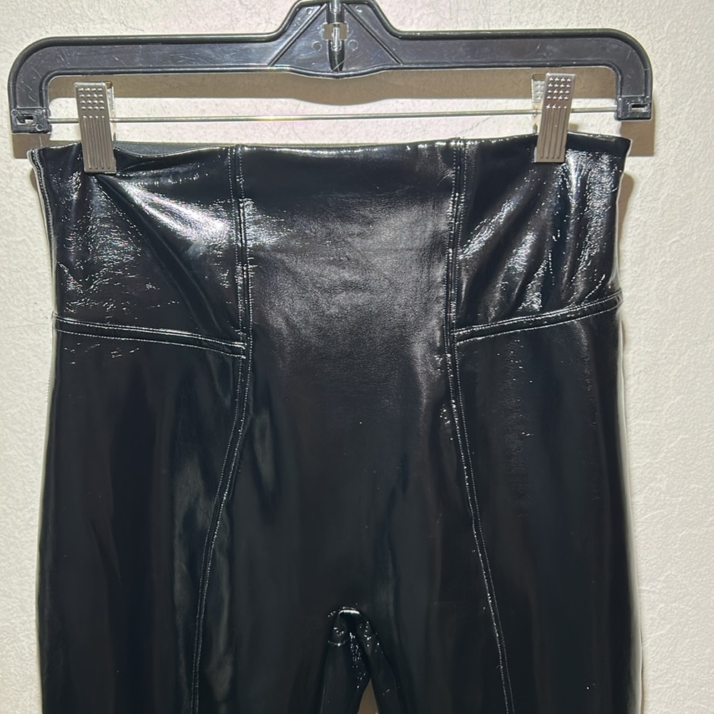Spanx SPANXshape™ Faux Leather Patent Leggings Size Small - Picture 7 of 10